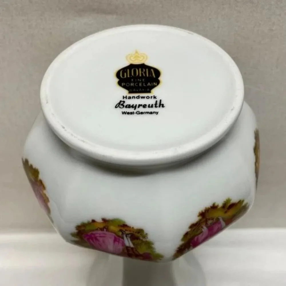 Vintage 22k Gold‎ Vase Gloria Fine Porcelain Bayreuth West Germany 8” Tall EUC